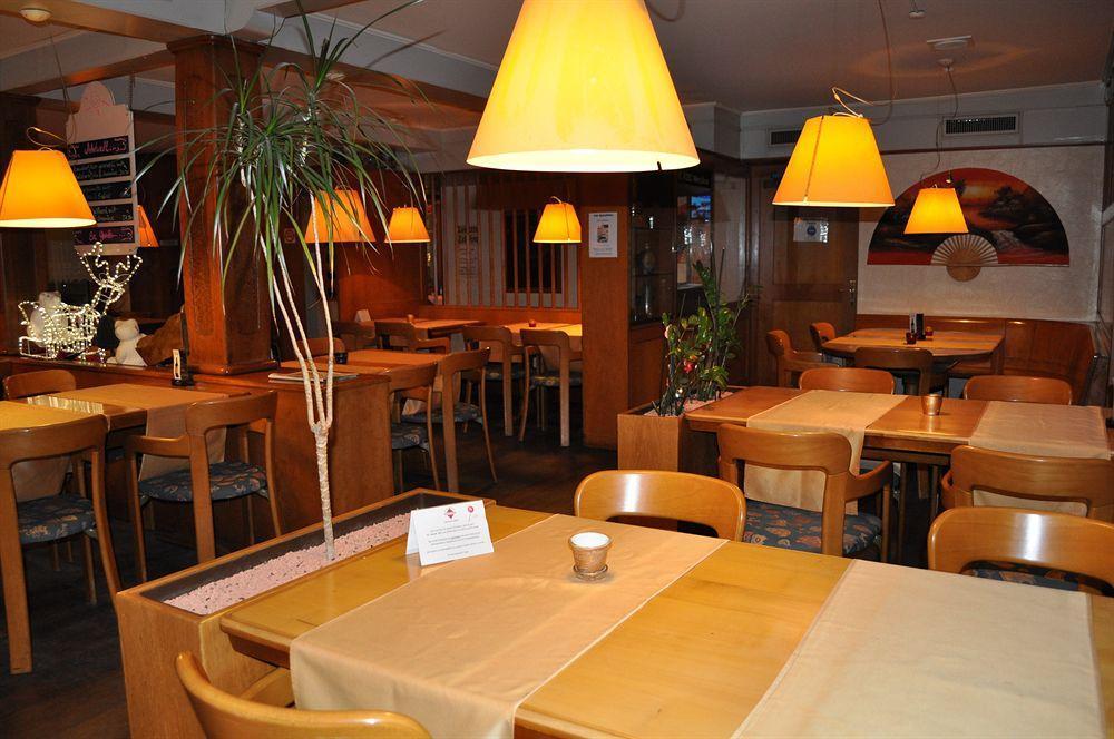 Hotel Schweizerhof Wetzikon Eksteriør billede